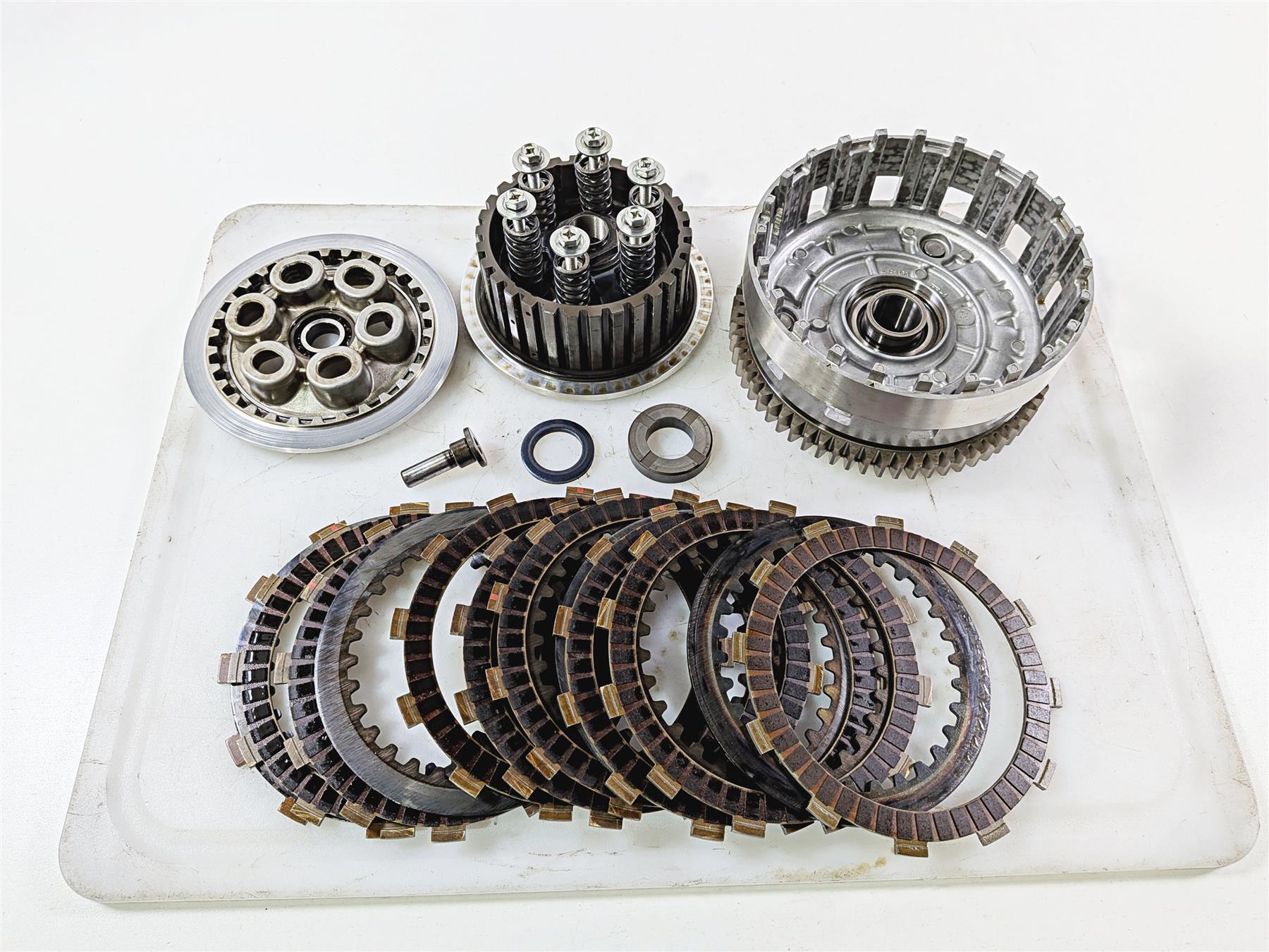 2008 Yamaha YZF R1 RN19 Clutch Basket & Friction Disc Set 4C8-16150-00-00 {{ shop.shopifyCountryName }} - Mototech271