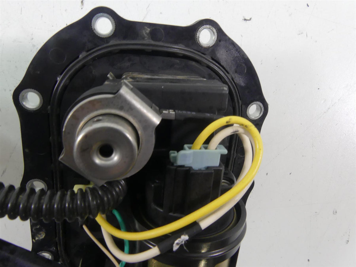 2018 Indian Scout Sixty Fuel Gas Petrol Pump - Tested 2521733 {{ shop.shopifyCountryName }} - Mototech271