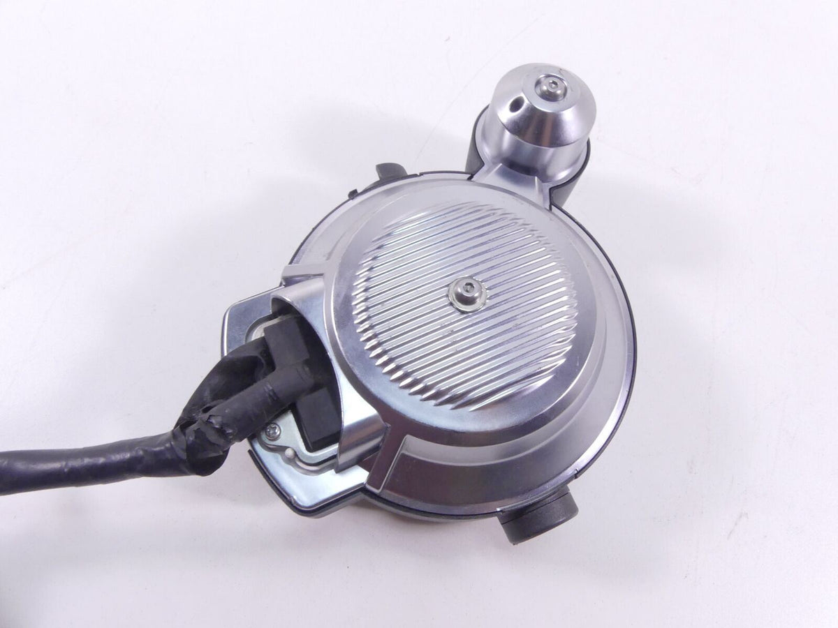 2019 Yamaha VMX17 V-Max 1700 Tachometer Tacho Gauges - For Parts 2S3-83580-01-00 {{ shop.shopifyCountryName }} - Mototech271