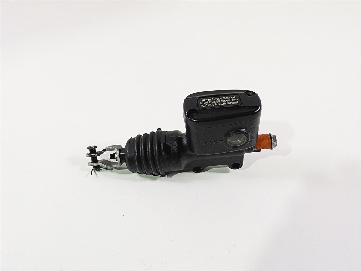 2019 Harley Softail FXDR 114 Rear Brake Master Cylinder 5/8" 41700460 {{ shop.shopifyCountryName }} - Mototech271
