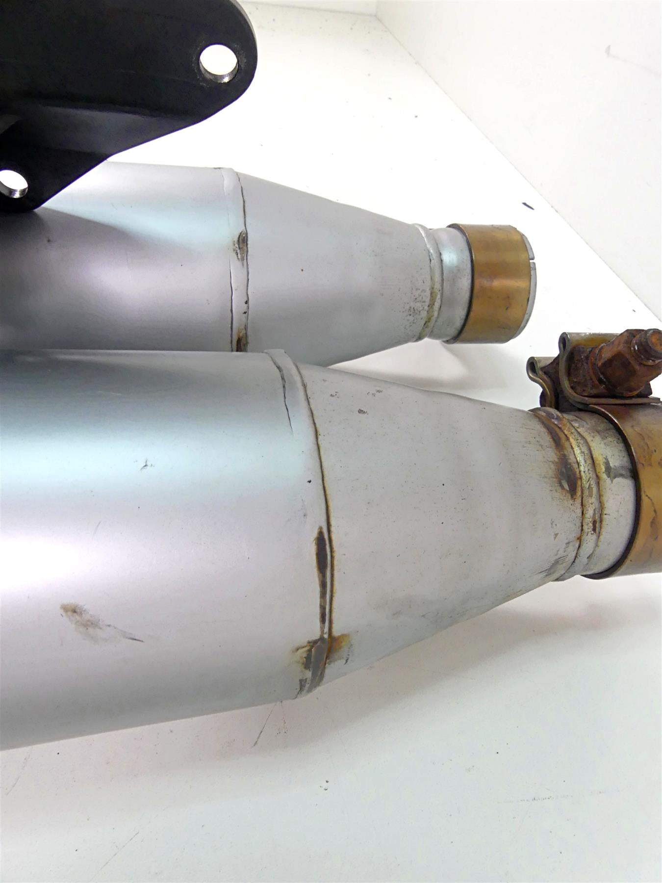 2013 Harley VRSCF Muscle Vrod Vance Hines Exhaust Slip On Muffler Set 1801-0343 {{ shop.shopifyCountryName }} - Mototech271