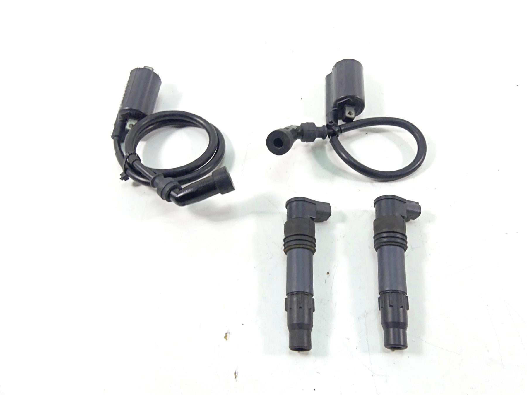2008 Suzuki M109R VZR1800 Denso Ignition Coil Stick Coils Set 33410-38A20 | Mototech271