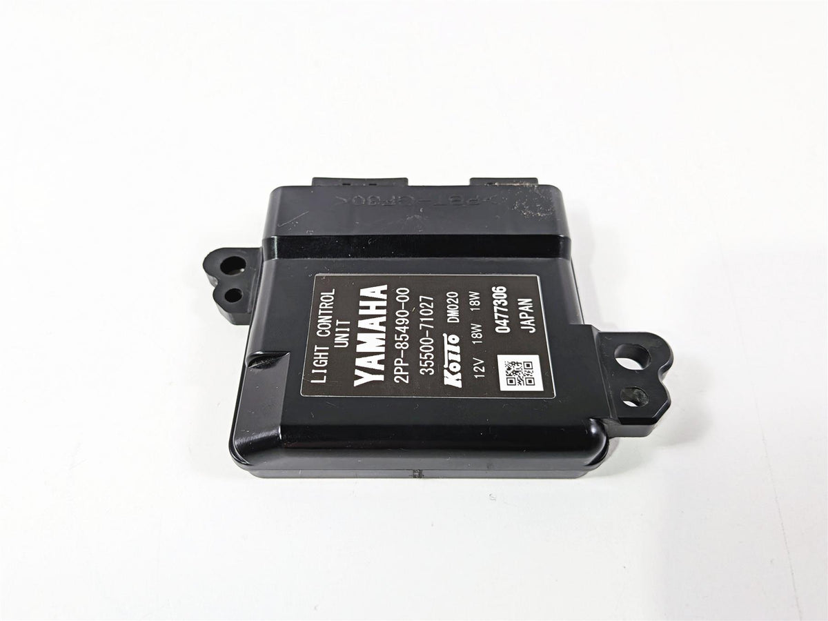 2022 Yamaha YZF R1 R1M RN65 Light Control Unit Module 2PP-85490-00-Mototech271