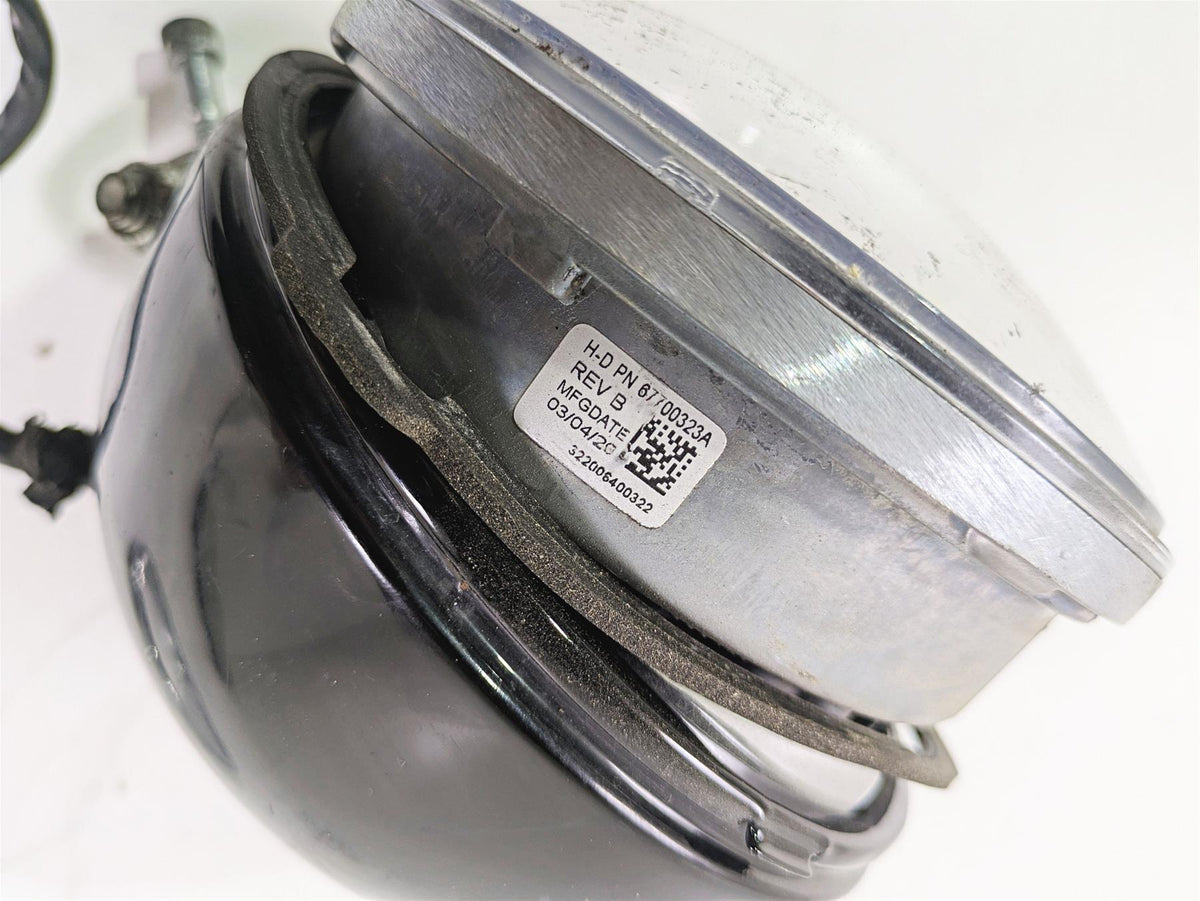 2020 Harley Softail FXST Standard Headlight Head Led Lamp & Mount 67700323A {{ shop.shopifyCountryName }} - Mototech271