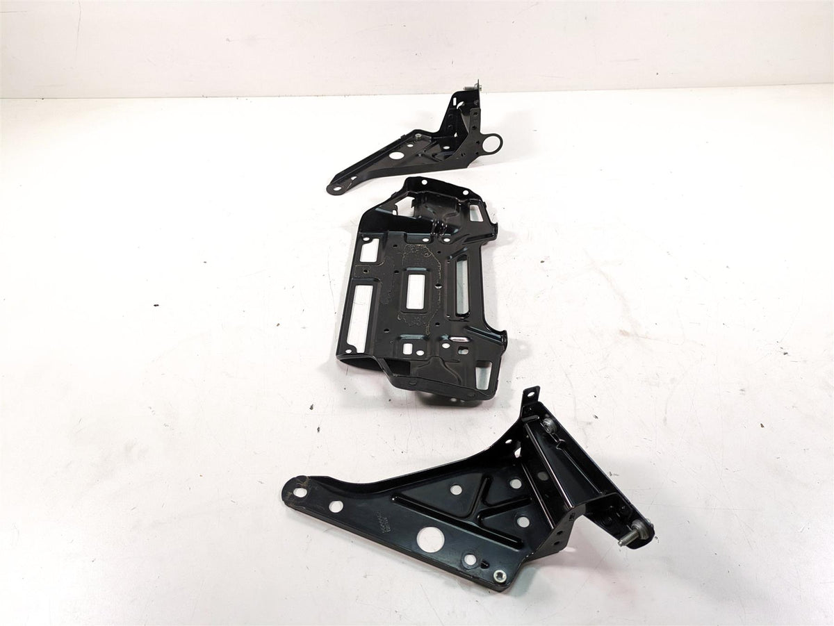 2014 Harley Touring FLHTK Electra Glide Front Fairing Mount Holder Set 57000186 {{ shop.shopifyCountryName }} - Mototech271