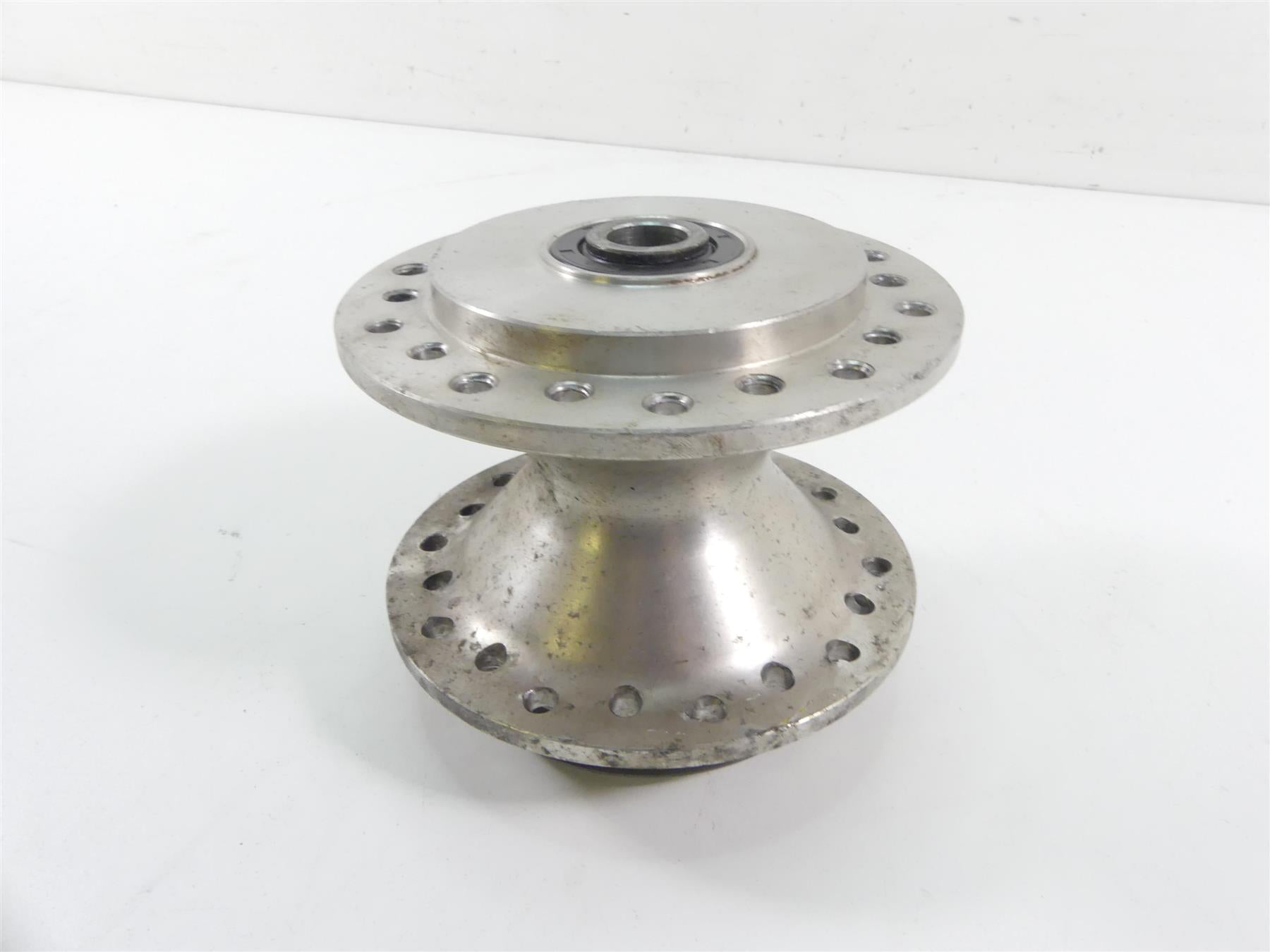 1999 Harley Davidson Sportster XL1200 Front Spoke Wheel Hub 43619-84 {{ shop.shopifyCountryName }} - Mototech271