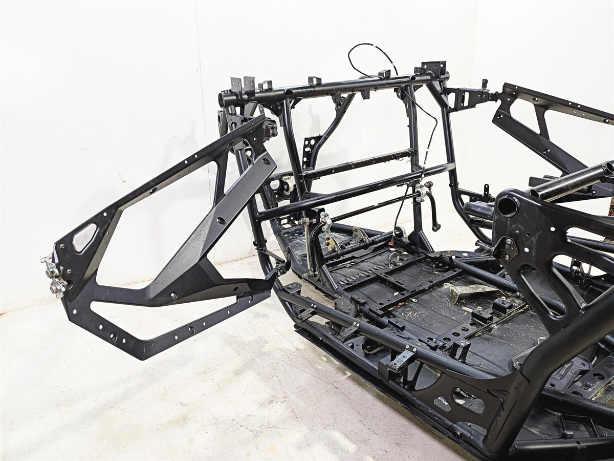 2022 Polaris RZR Turbo R Ultimate Straight Main Frame Chassis with Clean Ohio Title 1026099-Mototech271