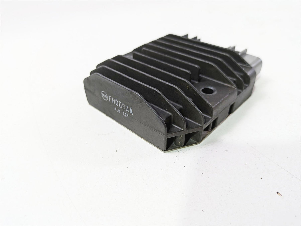 2006 Triumph Rocket 3 Rectifier Voltage Regulator FH009AA T1300470 {{ shop.shopifyCountryName }} - Mototech271