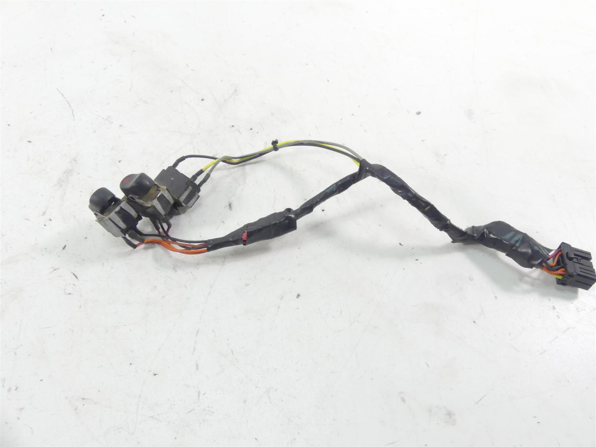 2005 Harley Touring CVO FLHTCSE Electra Glide Cruise Acc Spot Auxiliary Switch {{ shop.shopifyCountryName }} - Mototech271