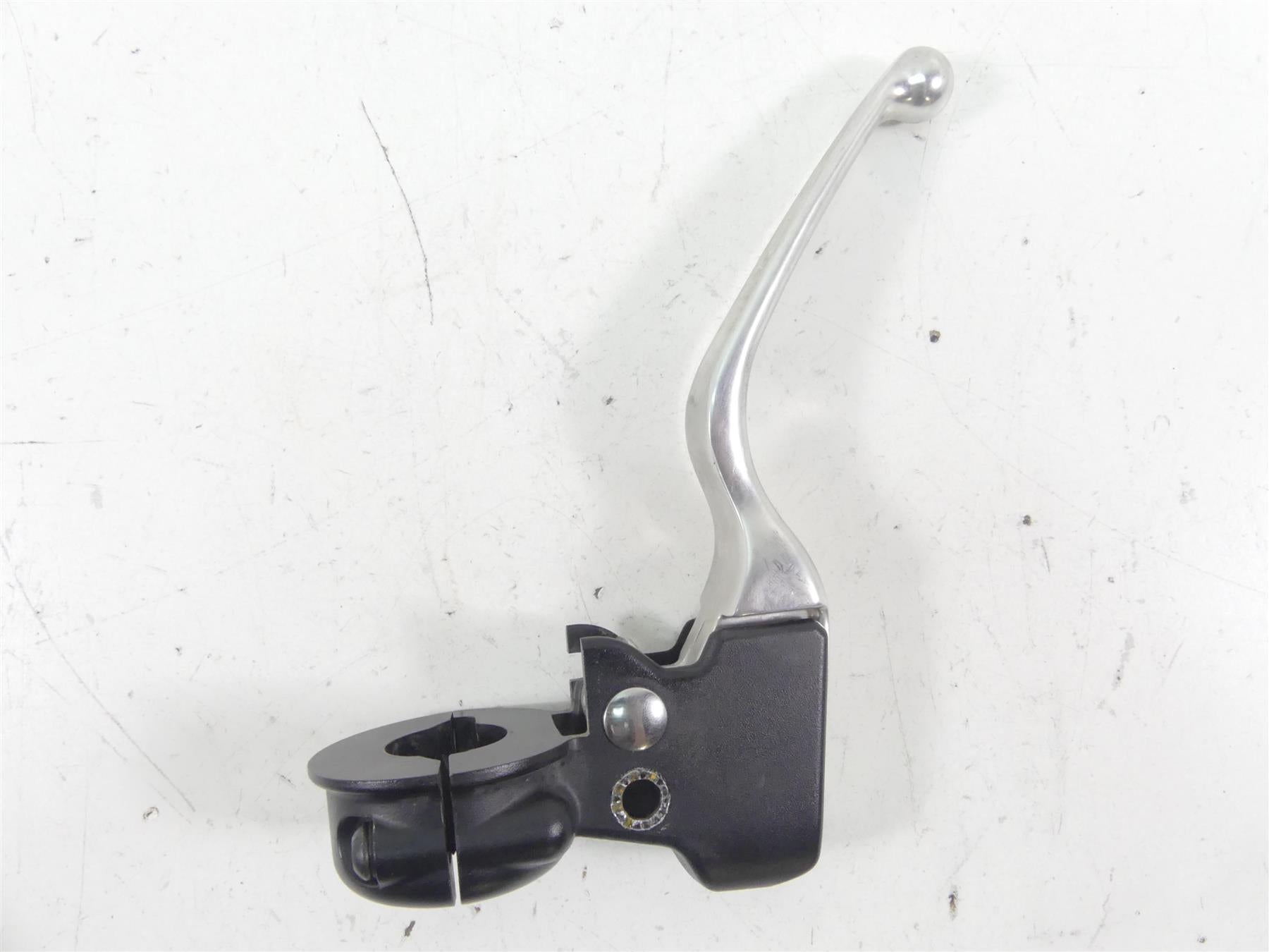 2018 Harley Softail FXBB Street Bob Clutch Perch & Lever Set 36700200 {{ shop.shopifyCountryName }} - Mototech271