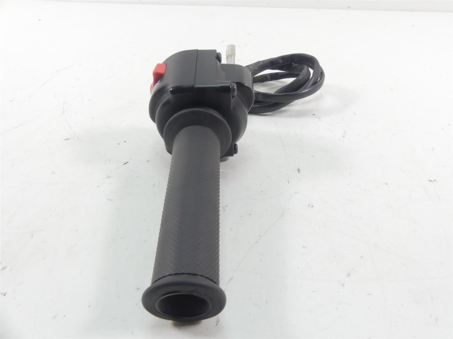 2016 KTM 1290 Superduke R Right Control Switch Fly By Wire Throttle 76011073100 {{ shop.shopifyCountryName }} - Mototech271
