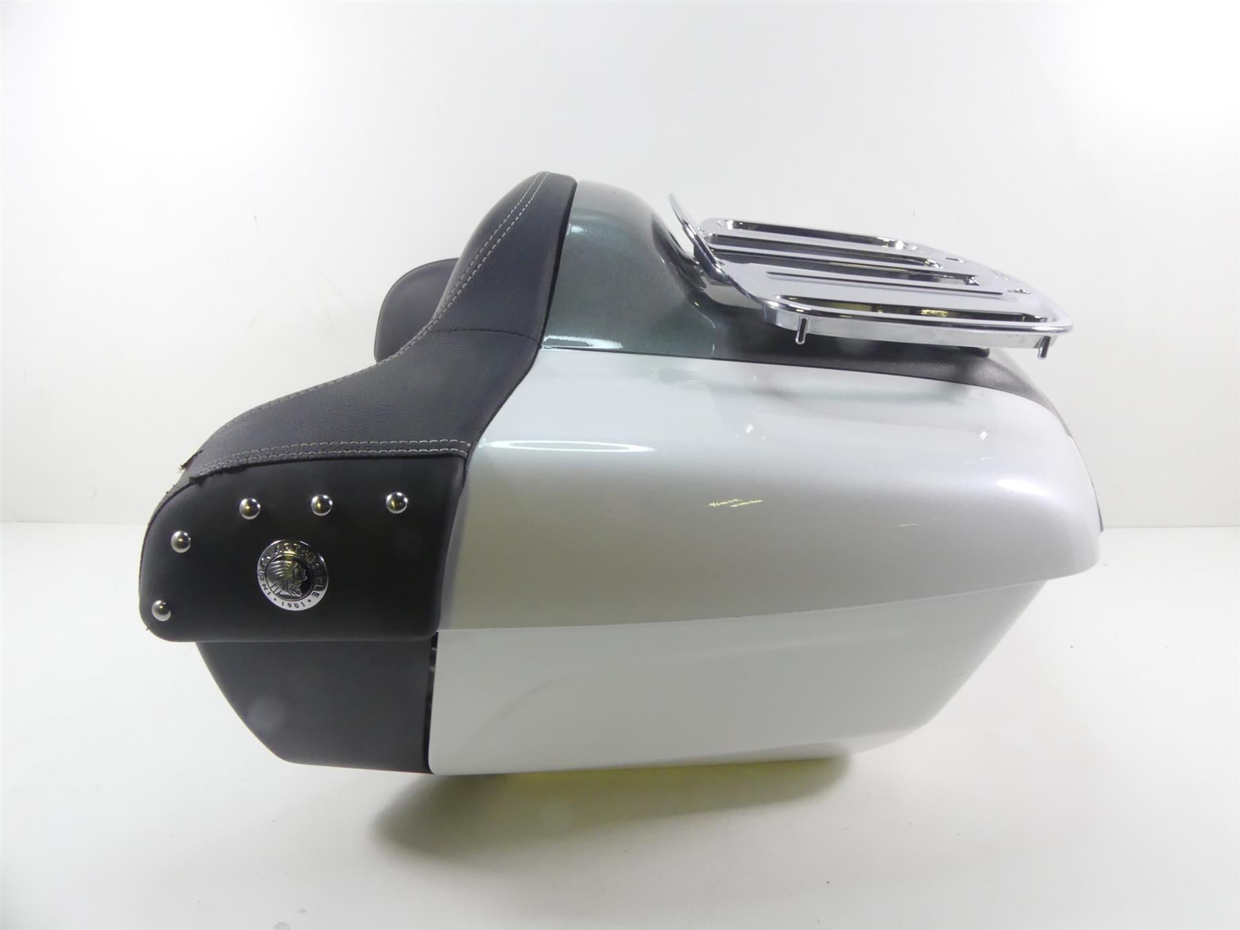2020 Indian Roadmaster Complete Rear Trunk Tour Pak Passenger Backrest 5455392 {{ shop.shopifyCountryName }} - Mototech271