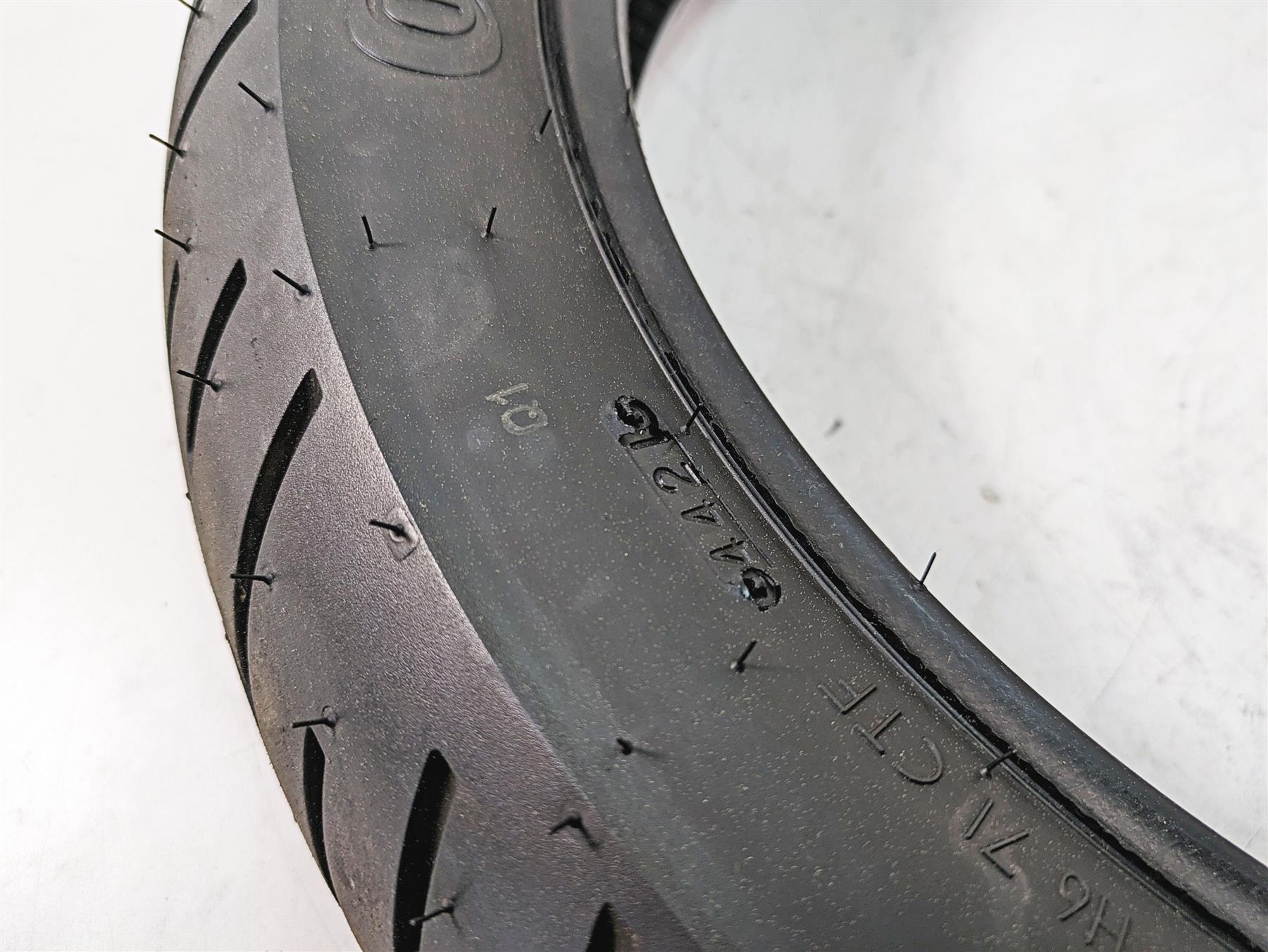 Used Front Motorcycle Tire Continental ContiTour 130/80-17 2402800000 {{ shop.shopifyCountryName }} - Mototech271