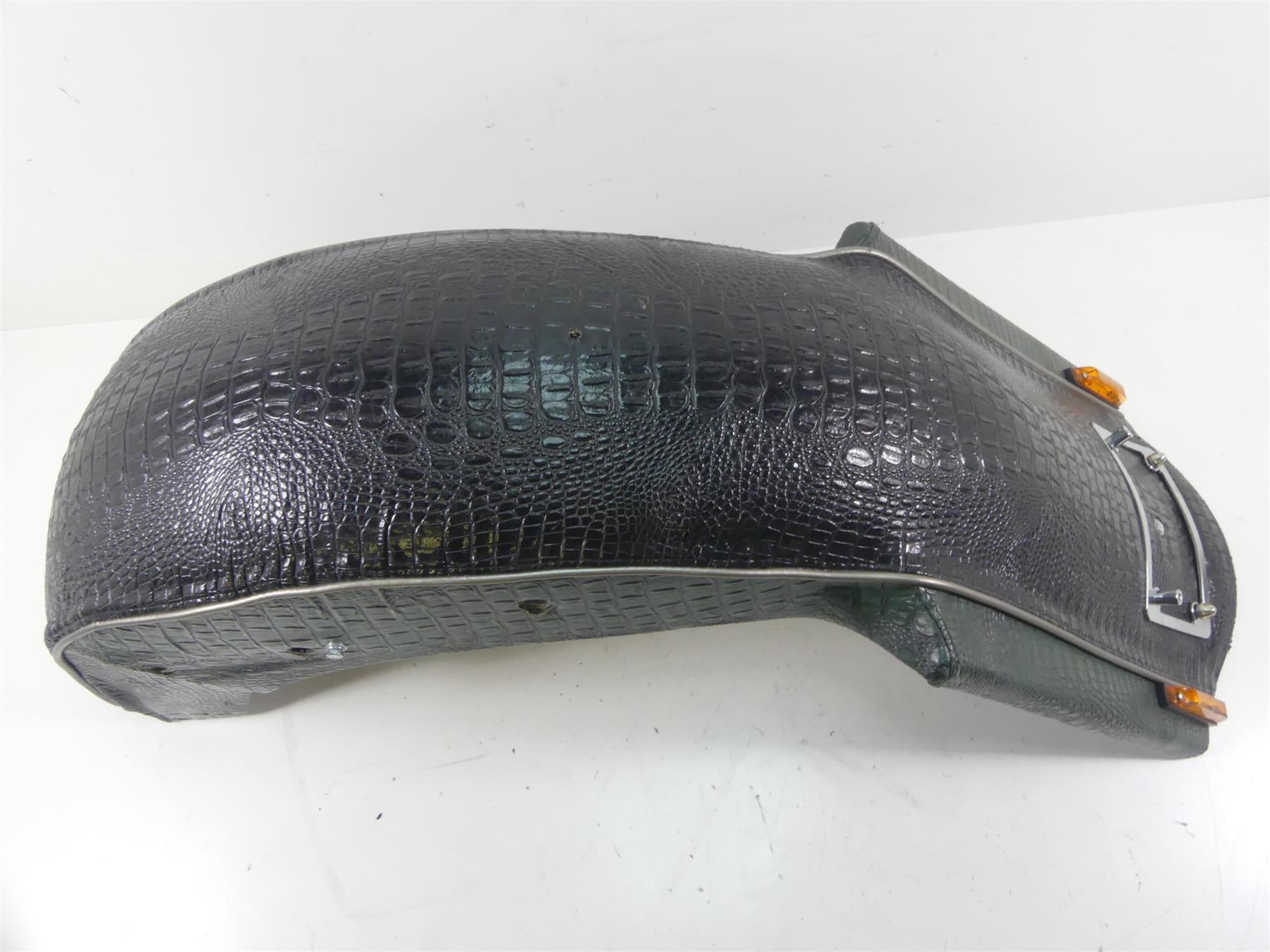 2005 Honda V-Twin VTX1800 S3 Rear Custom Fiberglas Fender Crocodile Skin {{ shop.shopifyCountryName }} - Mototech271