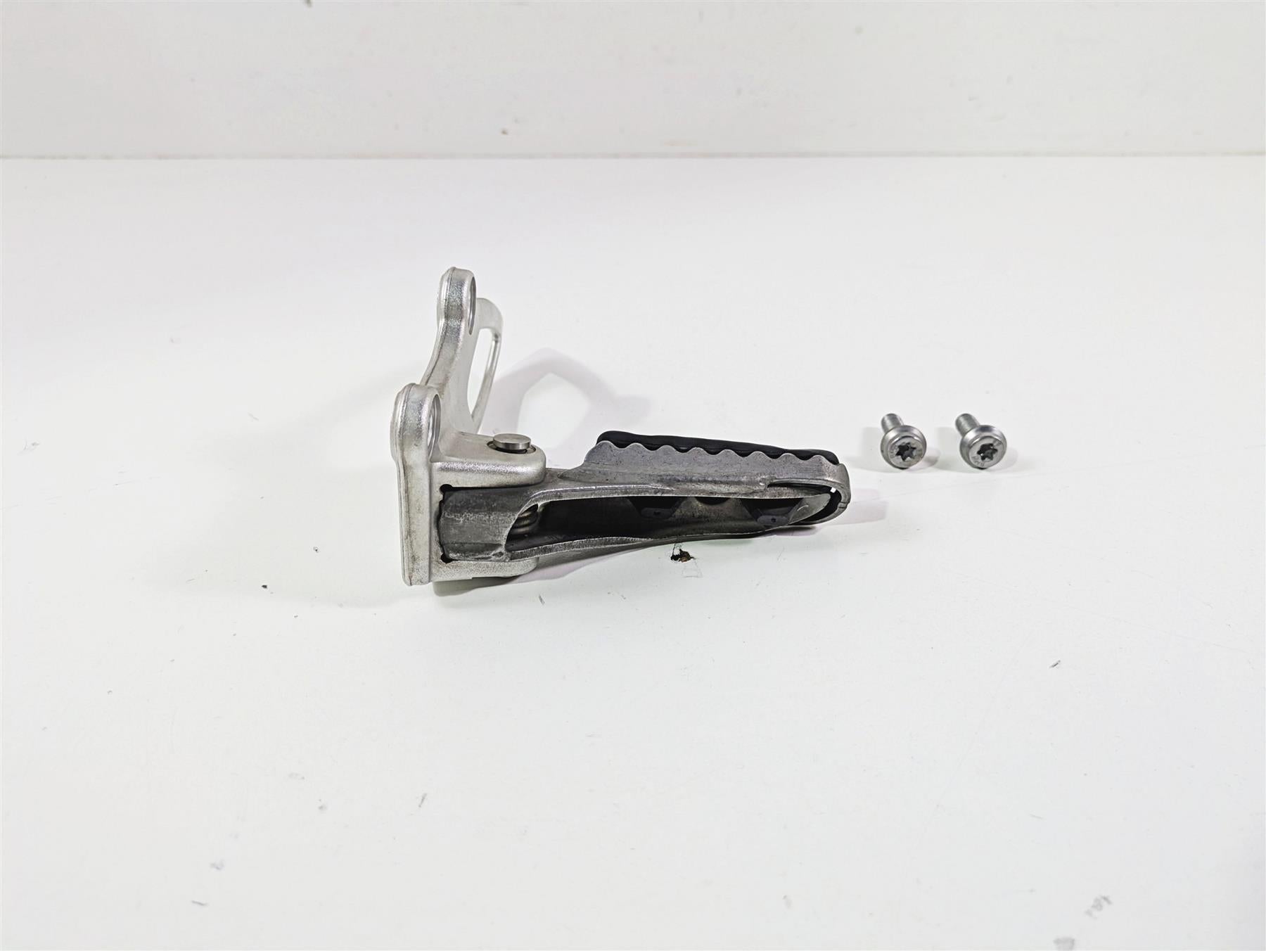 2018 BMW R nineT Urban GS K33 Left Front Footpeg Foot Rest Peg 46718558717 {{ shop.shopifyCountryName }} - Mototech271