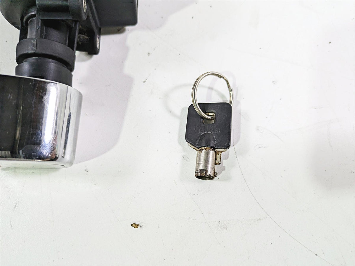 2010 Harley Touring FLHX Street Glide Ignition Switch Key Lock FOR PART 71572-06 {{ shop.shopifyCountryName }} - Mototech271