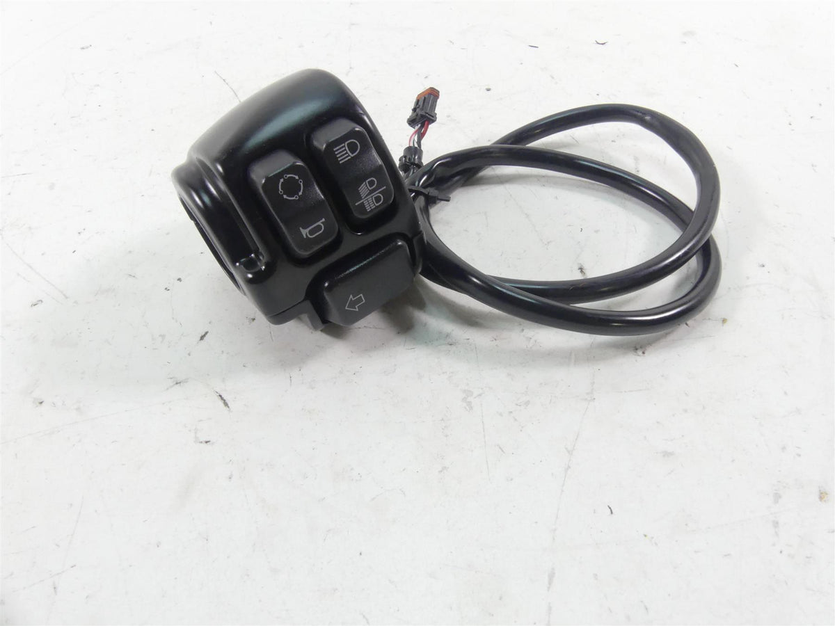 2018 Harley Softail FXBB Street Bob Left Hand Lights Control Switch 71500292 {{ shop.shopifyCountryName }} - Mototech271