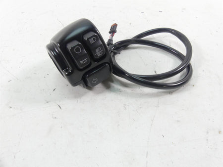 2018 Harley Softail FXBB Street Bob Left Hand Lights Control Switch 71500292 {{ shop.shopifyCountryName }} - Mototech271