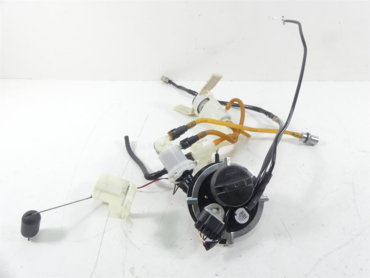 2016 Harley Touring FLTRX Road Glide Fuel Gas Petrol Pump - Tested 75069-08 {{ shop.shopifyCountryName }} - Mototech271