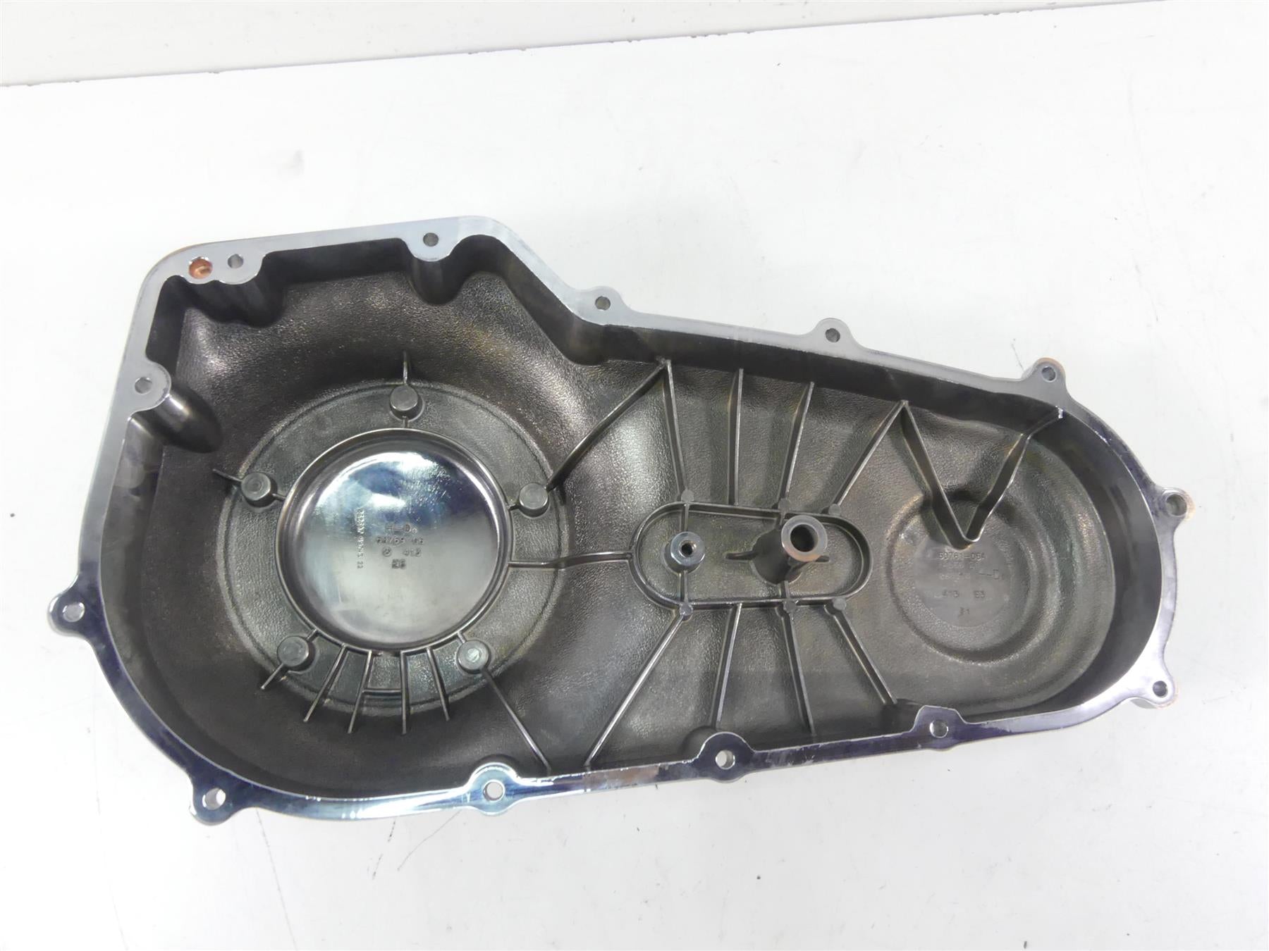 2015 Harley FXDL Dyna Low Rider Outer Primary Drive Cover Mid Ctrl 60761-06 {{ shop.shopifyCountryName }} - Mototech271