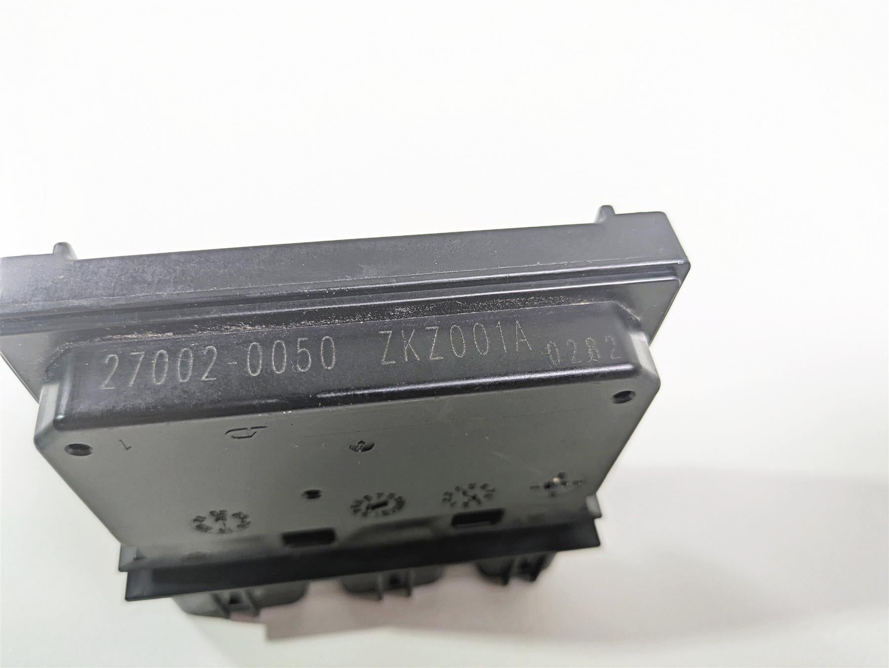 2023 Kawasaki ZX1400 ZX14R Ninja Junction Box Relay Fuse 49miles 27002-0050 {{ shop.shopifyCountryName }} - Mototech271