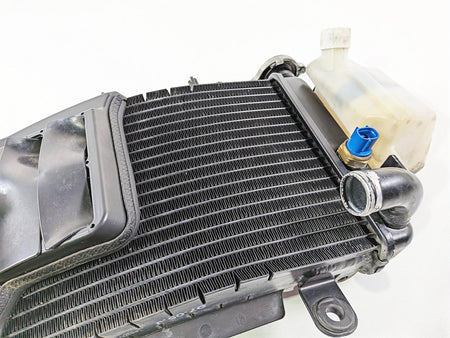 2005 KTM 950 LC8 Adventure Radiator Fan Reservoir Set 60035010000 60035010100 {{ shop.shopifyCountryName }} - Mototech271
