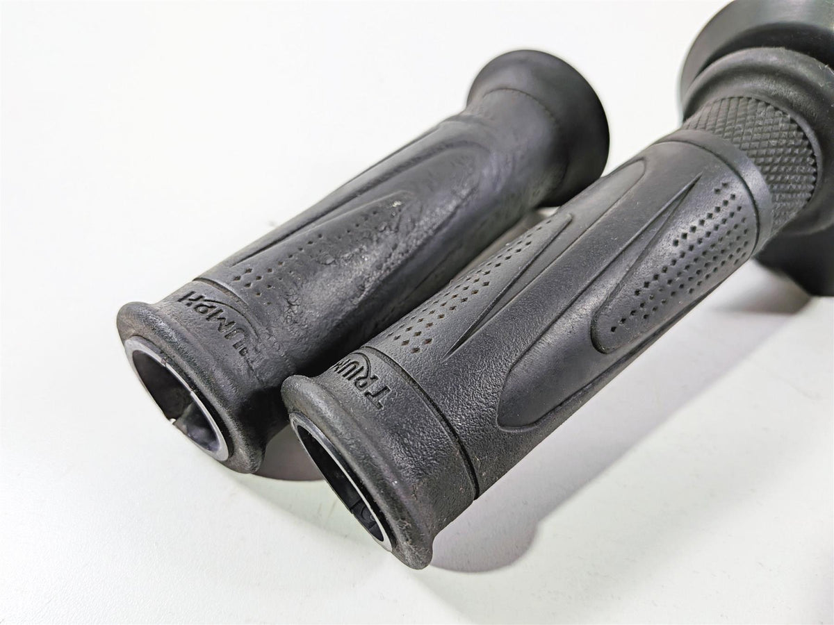 2019 Triumph Speed Triple RS 1050 Ride By Wire Throttle Grip Sensor T2042226 {{ shop.shopifyCountryName }} - Mototech271
