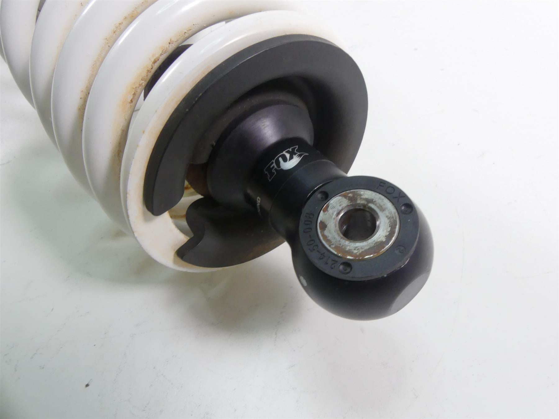 2017 Yamaha YXZ1000R EPS SS Straight Fox Front Left Shock Damper 2HC-F3390-00-00 {{ shop.shopifyCountryName }} - Mototech271