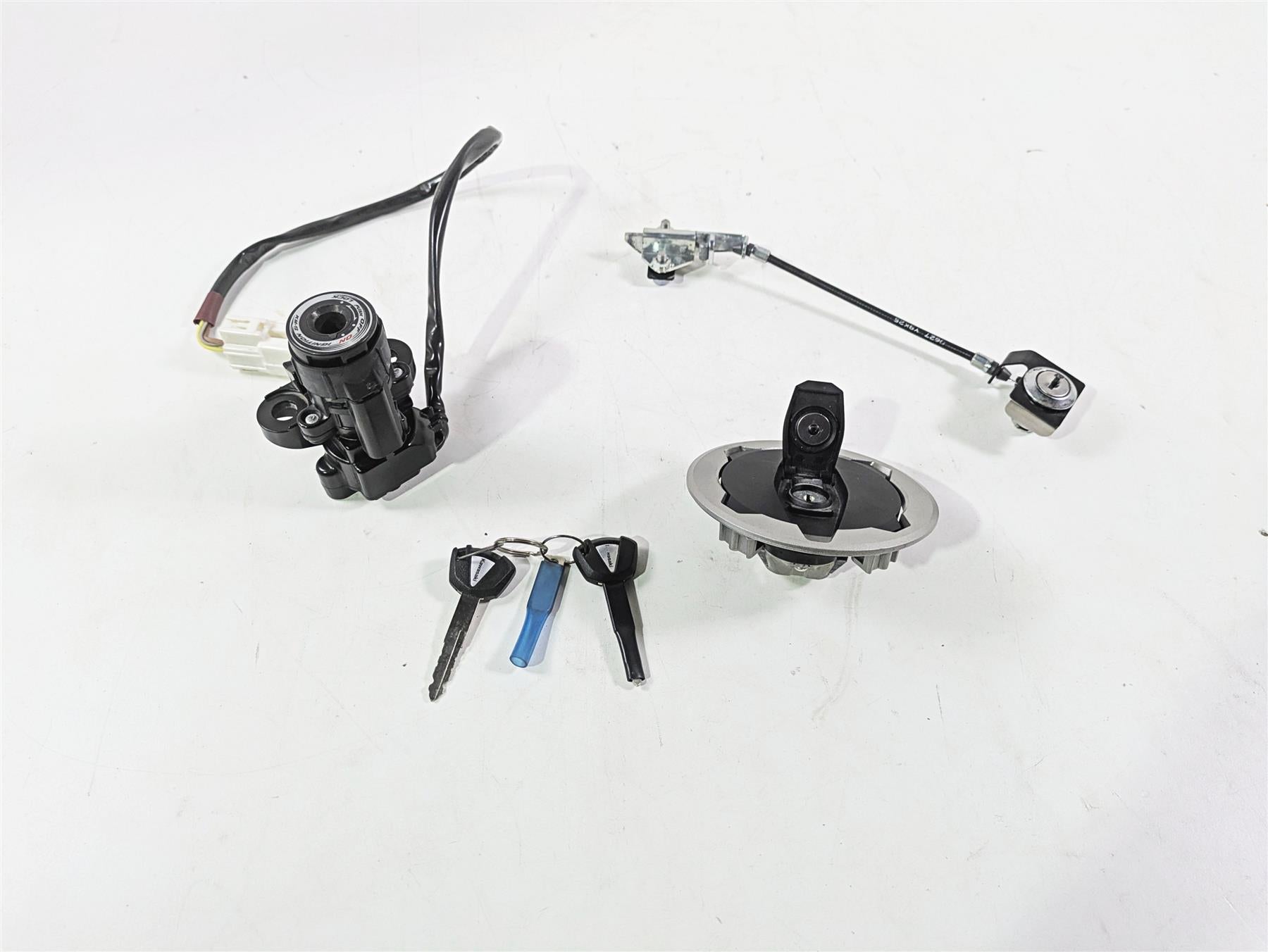 2020 Kawasaki ZX6R ZX636 Ninja Ignition Switch Key Lock Set 27048-5023 {{ shop.shopifyCountryName }} - Mototech271
