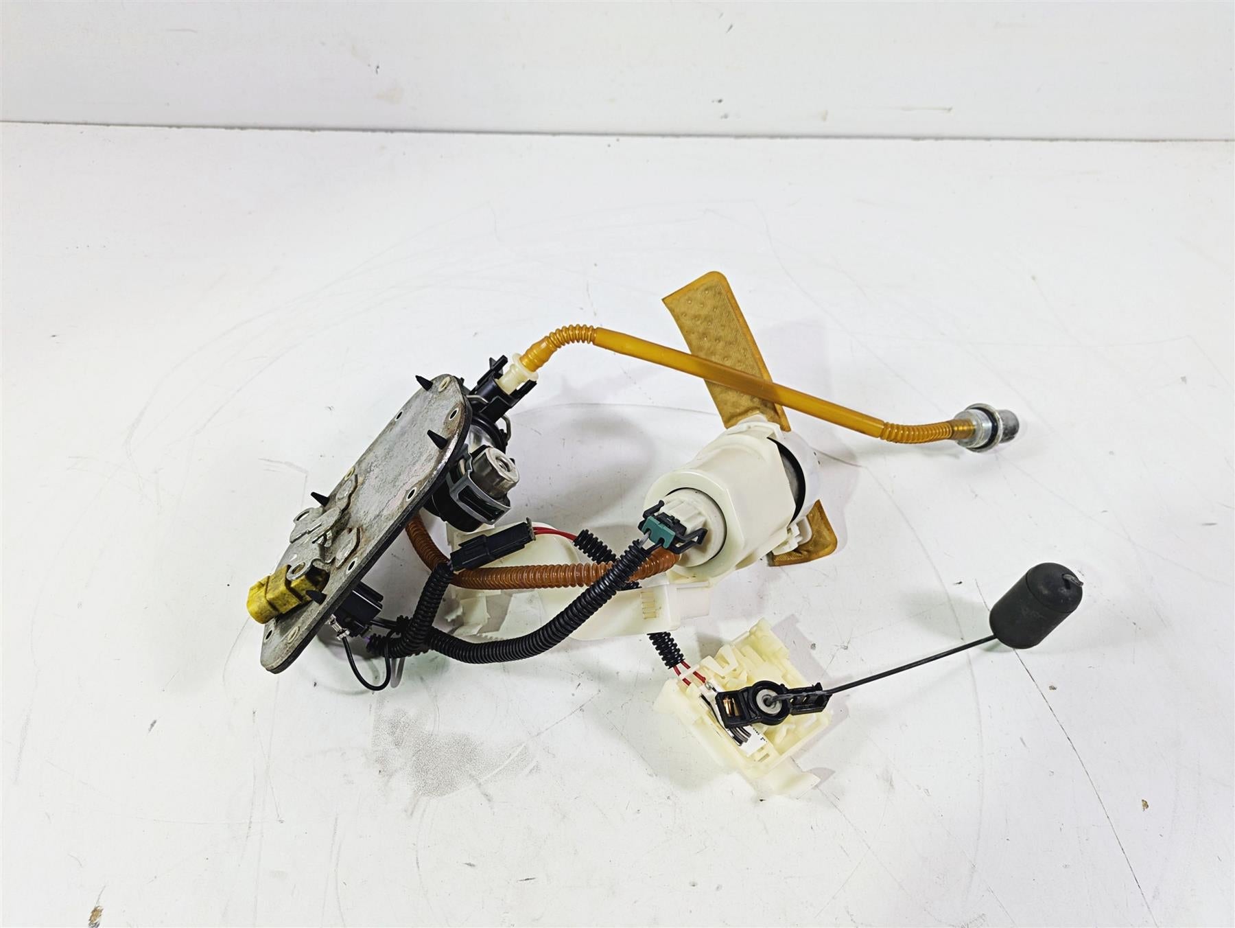 2008 Harley FLSTC 105TH Softail Heritage Fuel Gas Petrol Pump - Read 75284-08A | Mototech271