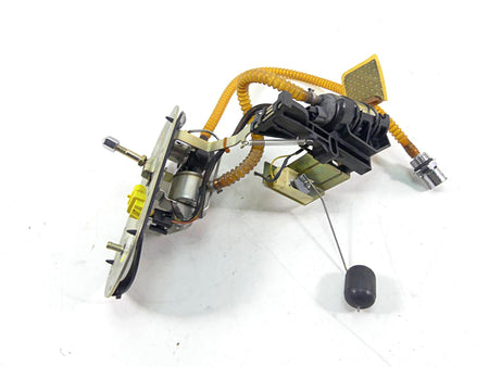 2007 Harley Touring FLHRSE CVO Road King Fuel Gas Petrol Pump 75127-06 {{ shop.shopifyCountryName }} - Mototech271