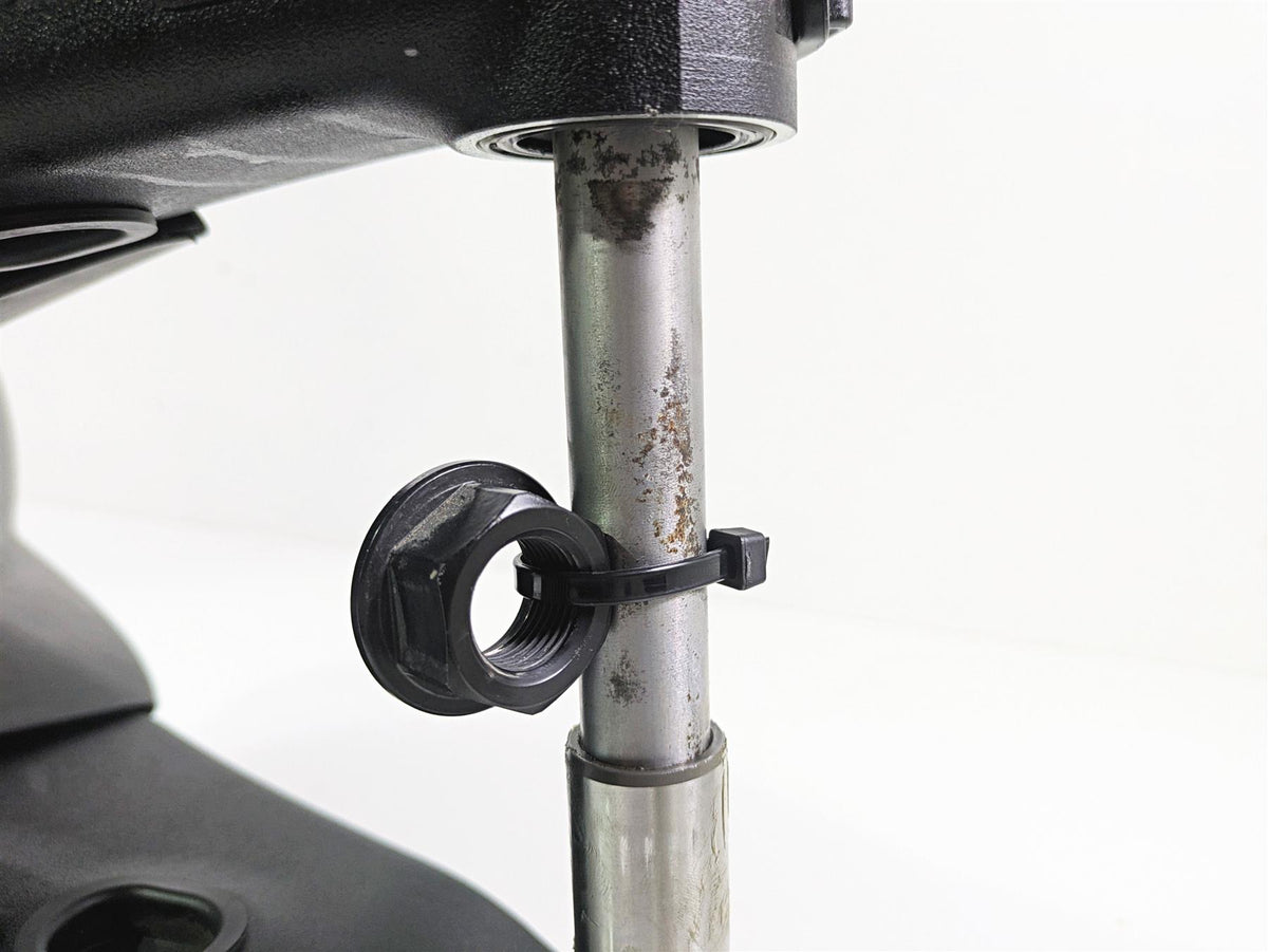 2017 KTM 1290 Super Duke GT One Side Swingarm & Axle Set 6140403004433A {{ shop.shopifyCountryName }} - Mototech271