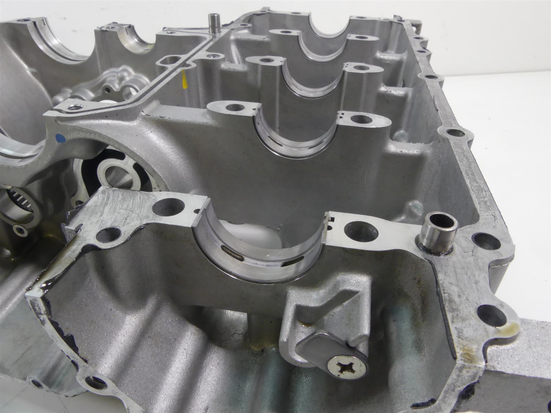 2020 Suzuki GSX1300 R Hayabusa Engine Motor Crank Case X704 Set 11302-24820 {{ shop.shopifyCountryName }} - Mototech271