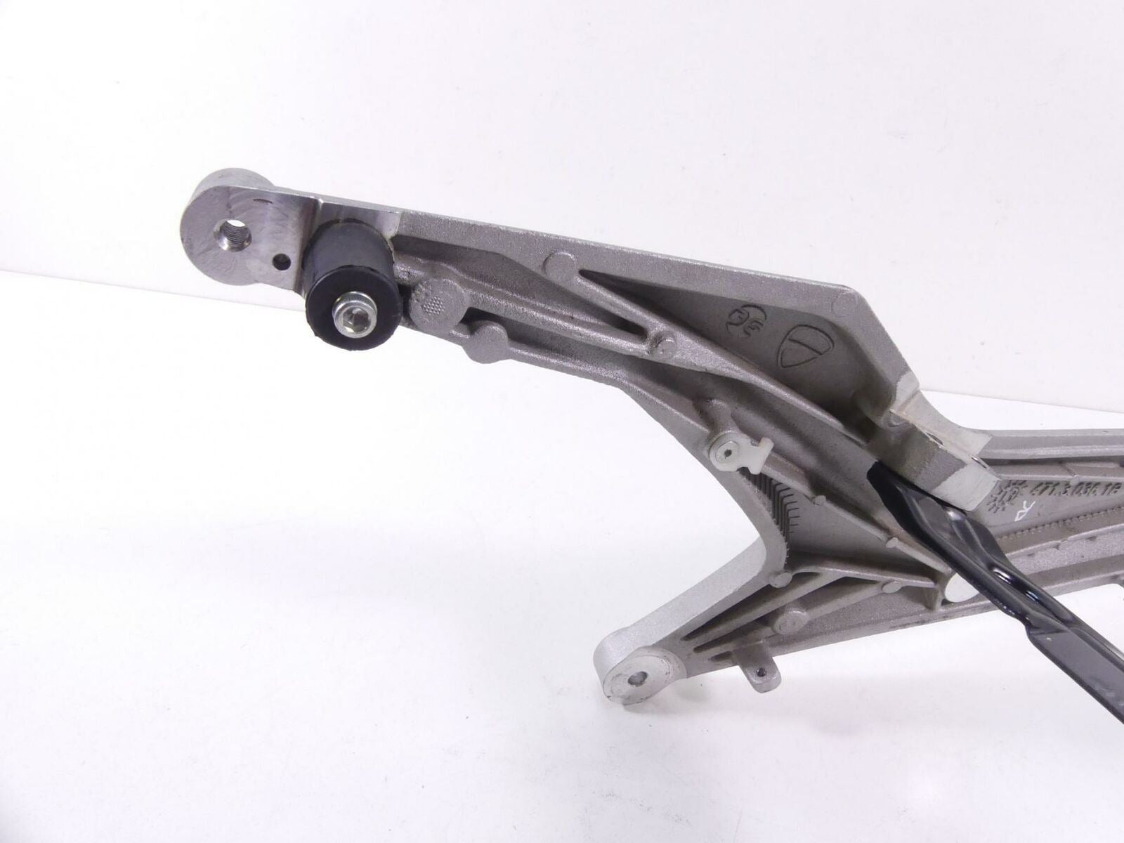2013 Ducati Hyperstrada 821 Straight Rear Sub Frame Subframe 47110351B 47110361B {{ shop.shopifyCountryName }} - Mototech271