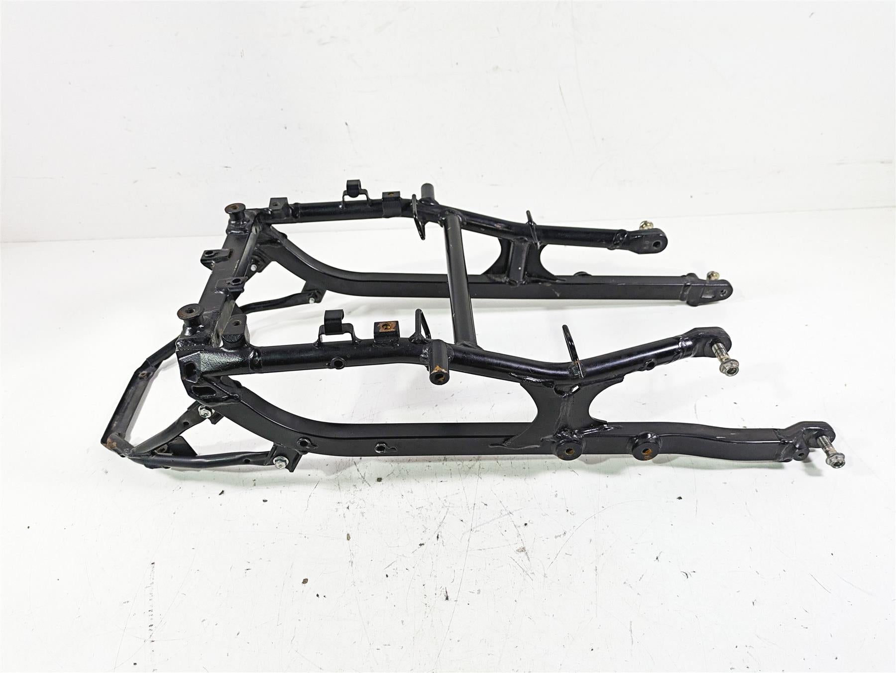 2018 Suzuki GSX1300 R Hayabusa Subframe Sub Frame Assembly 41200-15H13 {{ shop.shopifyCountryName }} - Mototech271