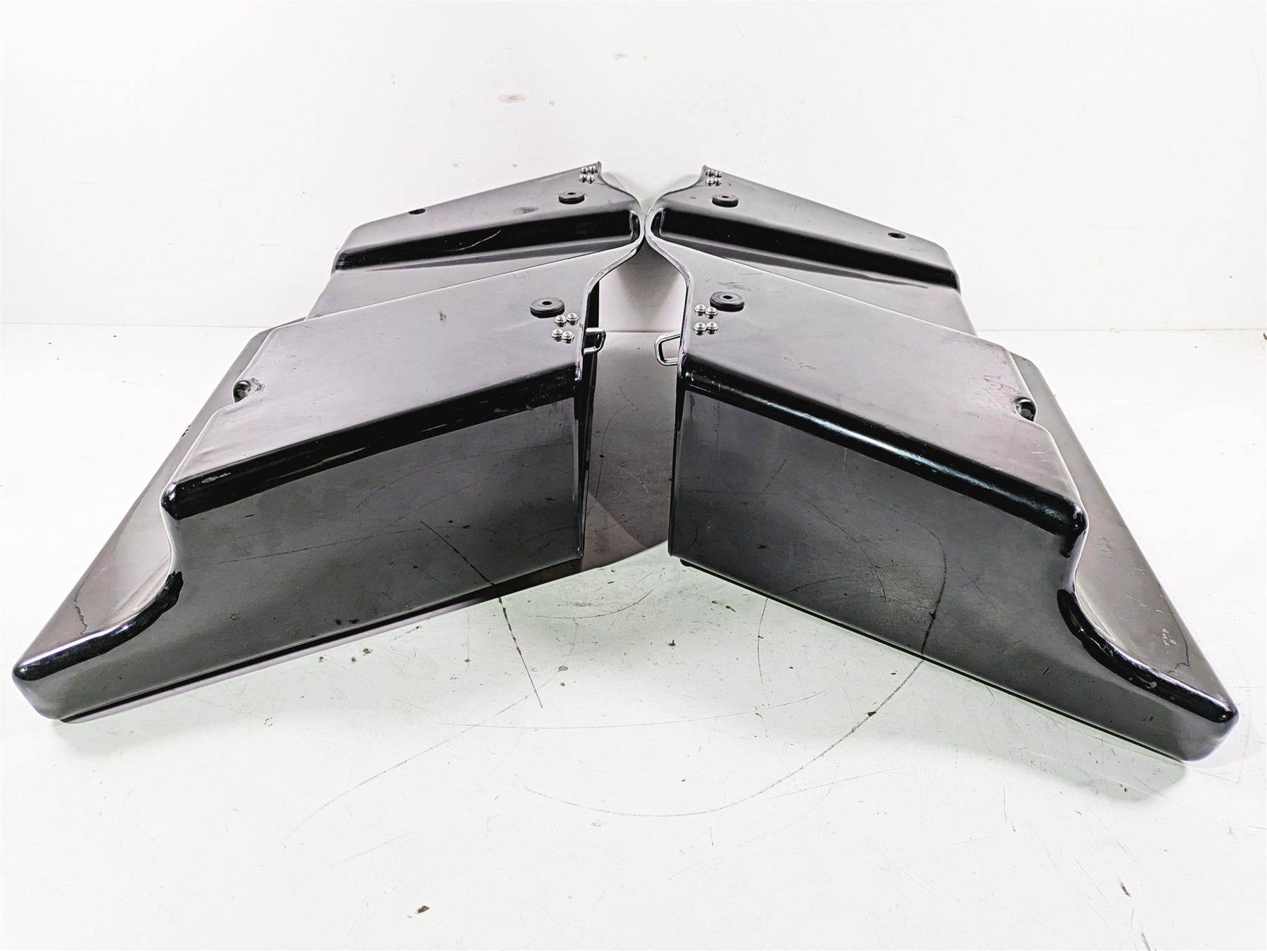 2016 Harley Touring FLTRX Road Glide Left Right Lower Stretched Saddle Bag Set {{ shop.shopifyCountryName }} - Mototech271