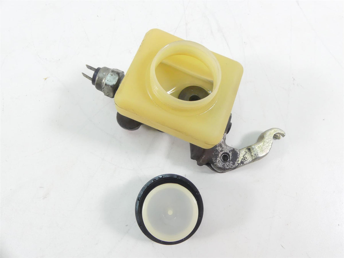 1978 BMW R100 S (2474) Dual Disc Under Tank Brake Master Cylinder 34311234379 {{ shop.shopifyCountryName }} - Mototech271