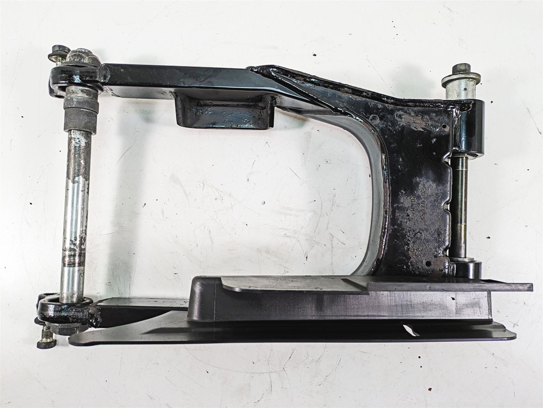 2005 Harley Touring FLHTCUI Electra Glide Rear Swing Arm Swingarm 1" 45470-02 {{ shop.shopifyCountryName }} - Mototech271