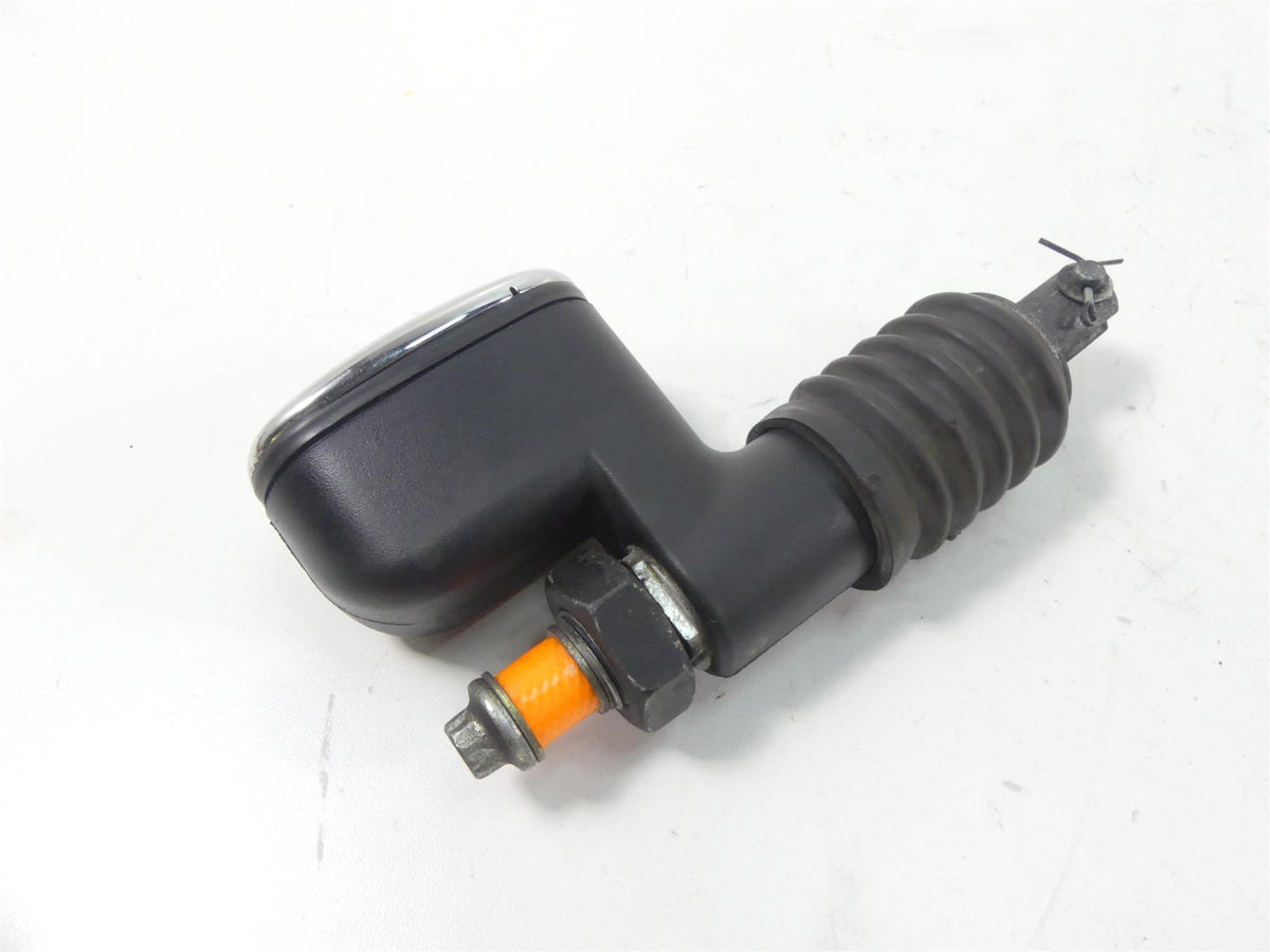 2007 Harley Touring FLHR SE CVO Road King Rear Brake Master Cylinder 46425-05A {{ shop.shopifyCountryName }} - Mototech271