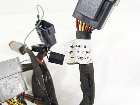 2003 Harley Touring FLHTCUI 100TH E-Glide Interconnect Wiring - Read 70232-03 {{ shop.shopifyCountryName }} - Mototech271