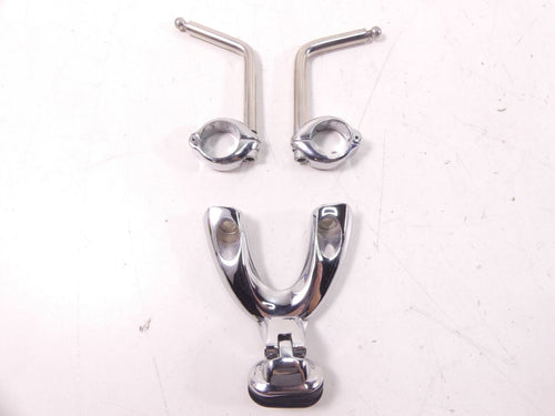 2009 Harley VRSCAW V-Rod Windshield Wind Shield Screen Mount Kit 57786-01 577880 | Mototech271