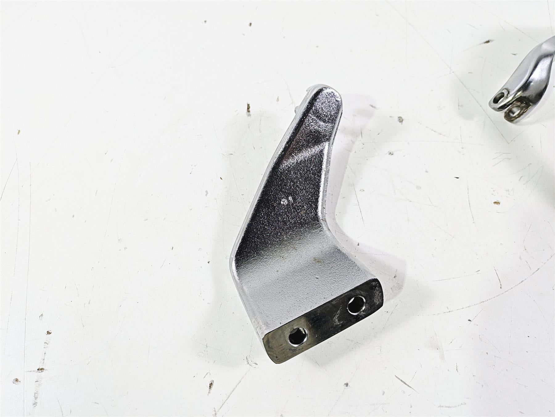 2015 Harley FXDL Dyna Low Rider L+R Mid Foot Peg Control Set 50666-07 50500279 {{ shop.shopifyCountryName }} - Mototech271