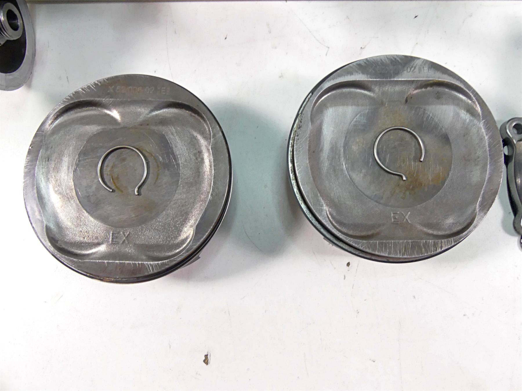 2013 Harley VRSCF Muscle Vrod Engine Motor Crank Case & Piston Set 24457-09K {{ shop.shopifyCountryName }} - Mototech271