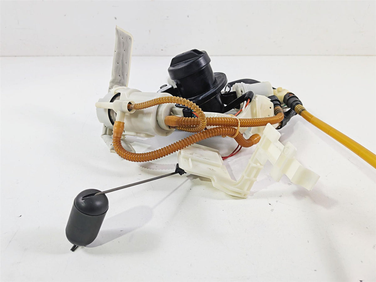 2020 Harley Touring FLTRK Road Glide Fuel Gas Petrol Pump 62908-08 75069-08D {{ shop.shopifyCountryName }} - Mototech271