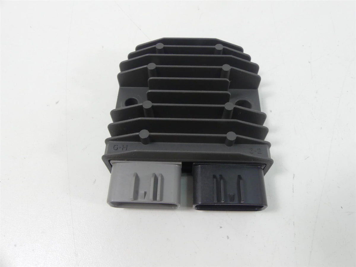2019 Indian Motorcycle Co. FTR1200 Rectifier Voltage Regulator SH775BA 4012941 {{ shop.shopifyCountryName }} - Mototech271