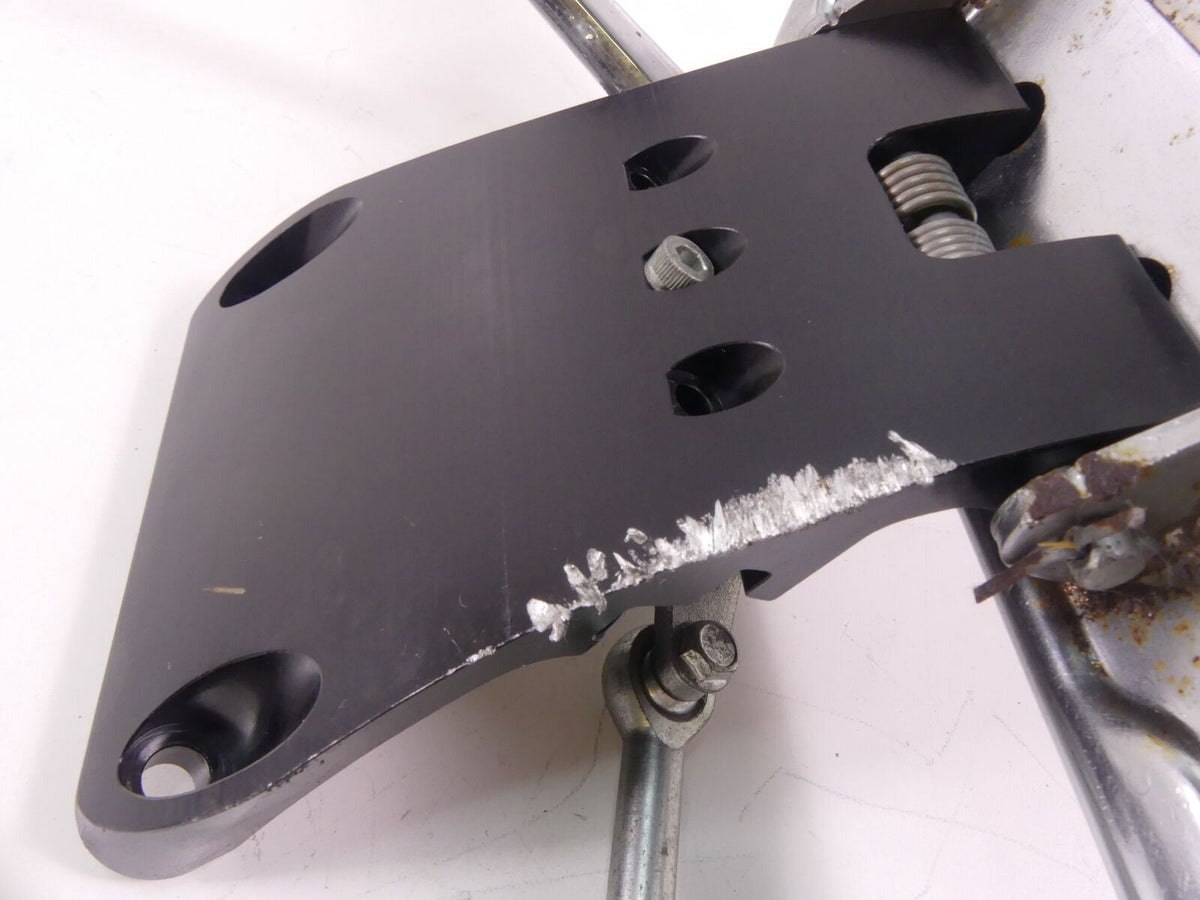 2009 Victory Vision Tour Left Front Rider Floor Foot Board Shifter Set 5135045 {{ shop.shopifyCountryName }} - Mototech271