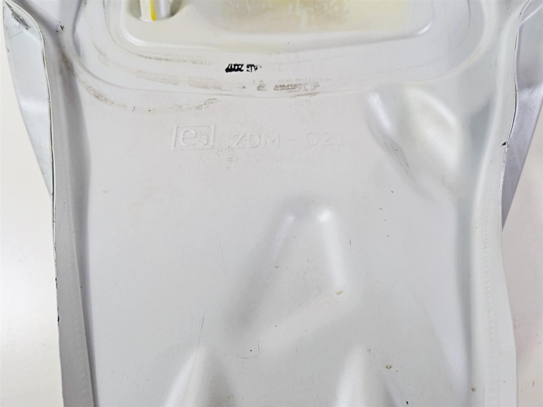 2017 Ducati 959 Panigale White Fuel Gas Petrol Tank - Dented 58612061-Mototech271