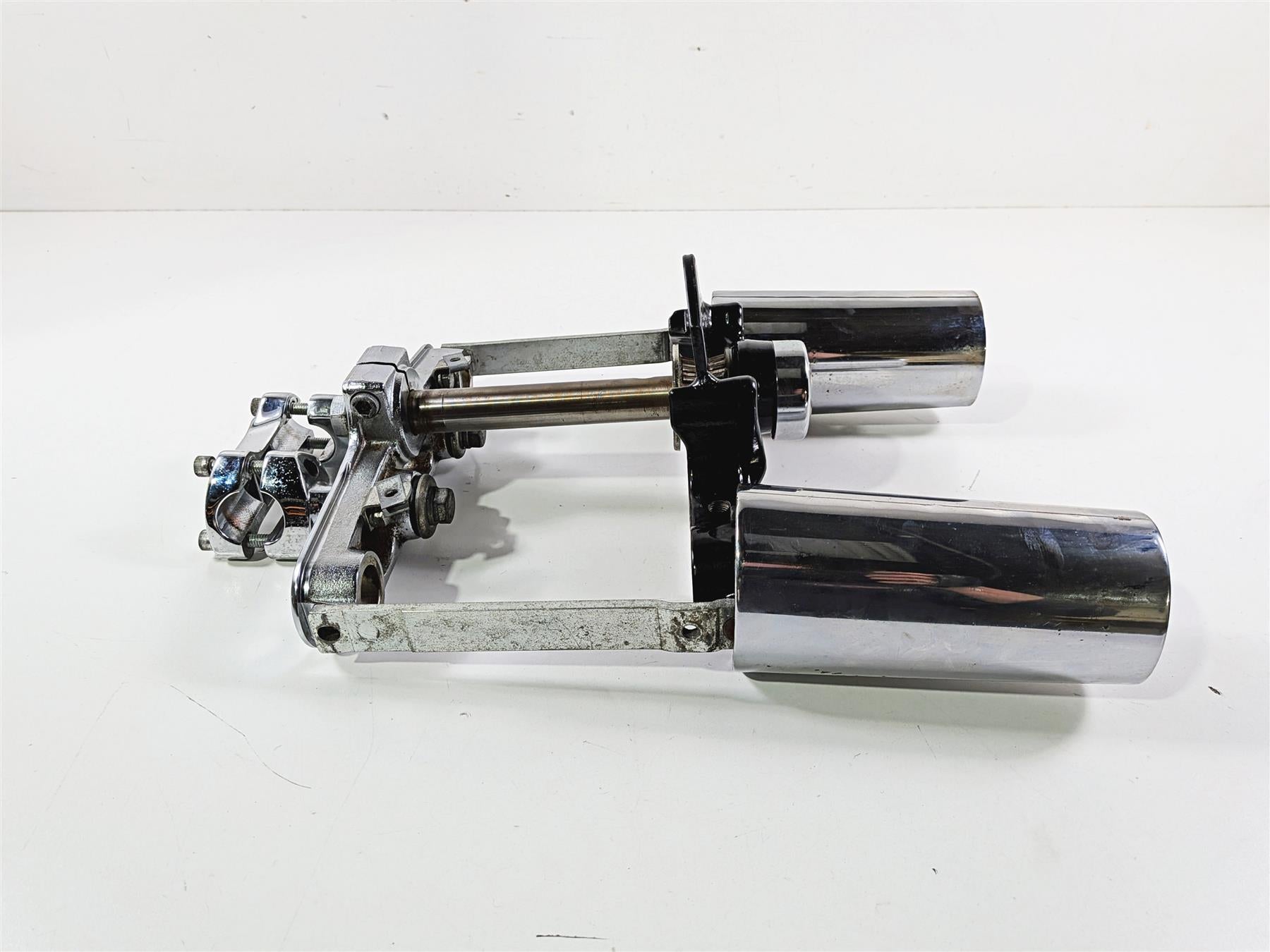 1996 Harley FLSTC Softail Heritage Triple Tree Riser Fork Tube Set 45605-88 {{ shop.shopifyCountryName }} - Mototech271