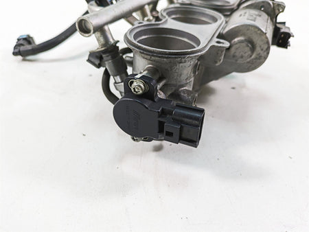 2007 Yamaha R1 YZFR1 Mikuni Throttle Body Bodies & Wiring 4C8-13750-00-00 {{ shop.shopifyCountryName }} - Mototech271