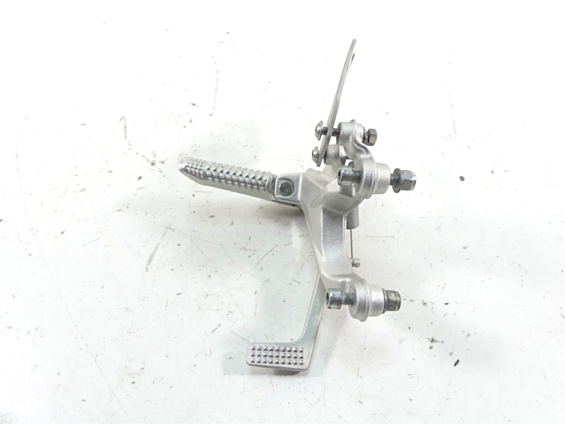 2018 BMW S1000RR K46 Right Foot Peg Set & Brake Ped Pedal 46718559066 {{ shop.shopifyCountryName }} - Mototech271